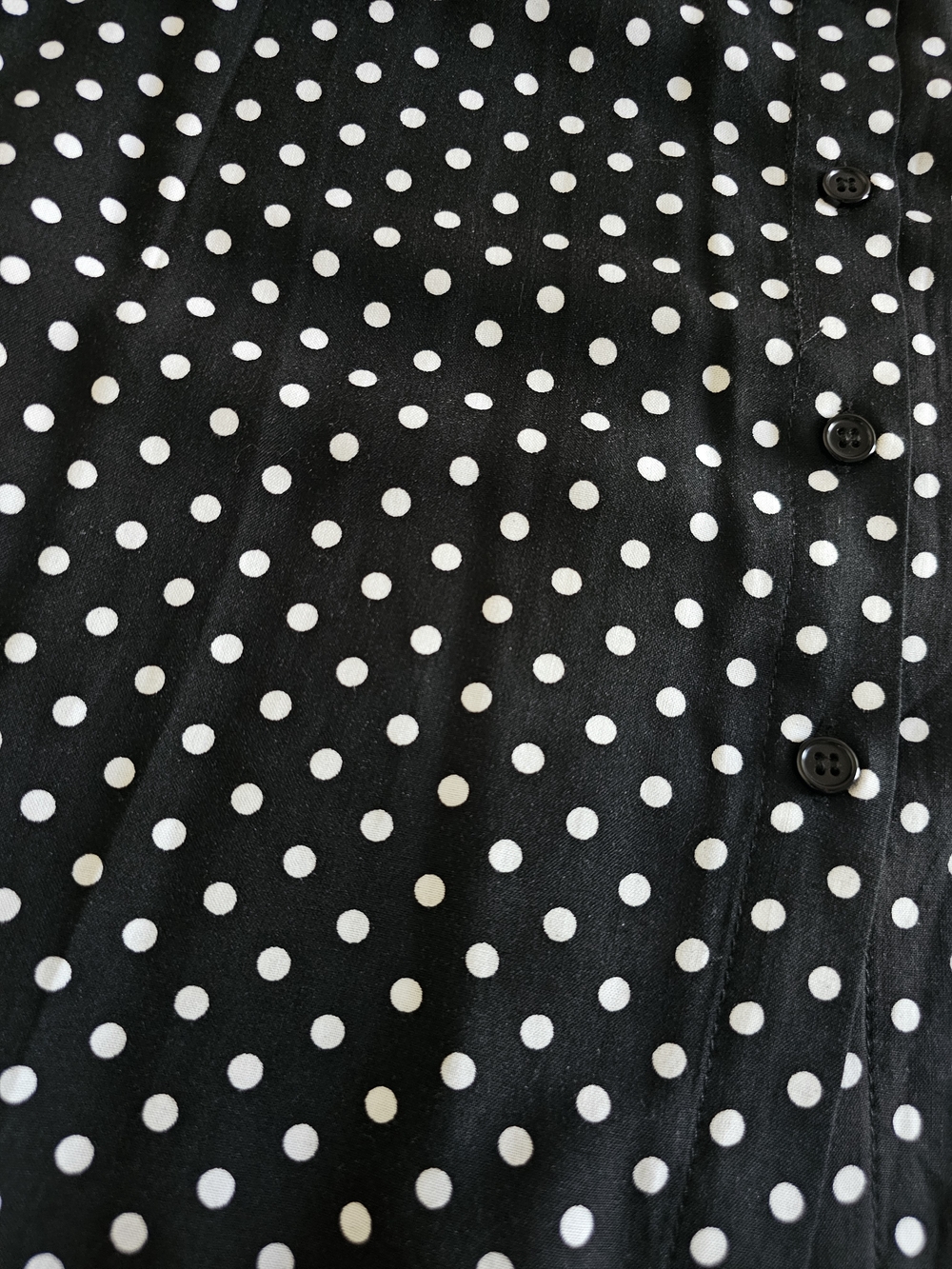NWOT Size S Black and White Polka Dot Button-Up Dress Shirt - Picture 15 of 16